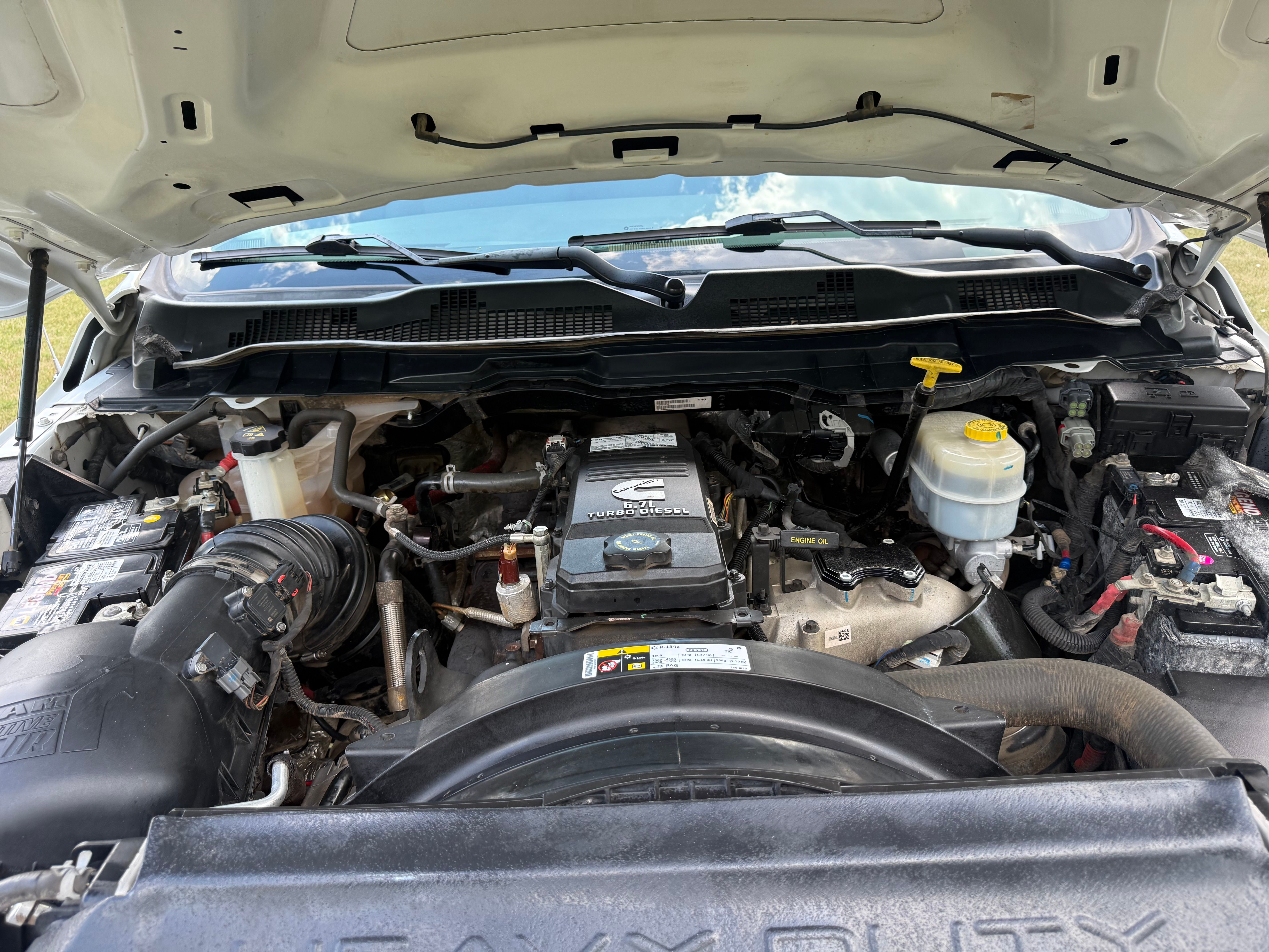 Used 2018 RAM 3500 Tradesman w/ Chrome Appearance Group AWD/4WD image 13