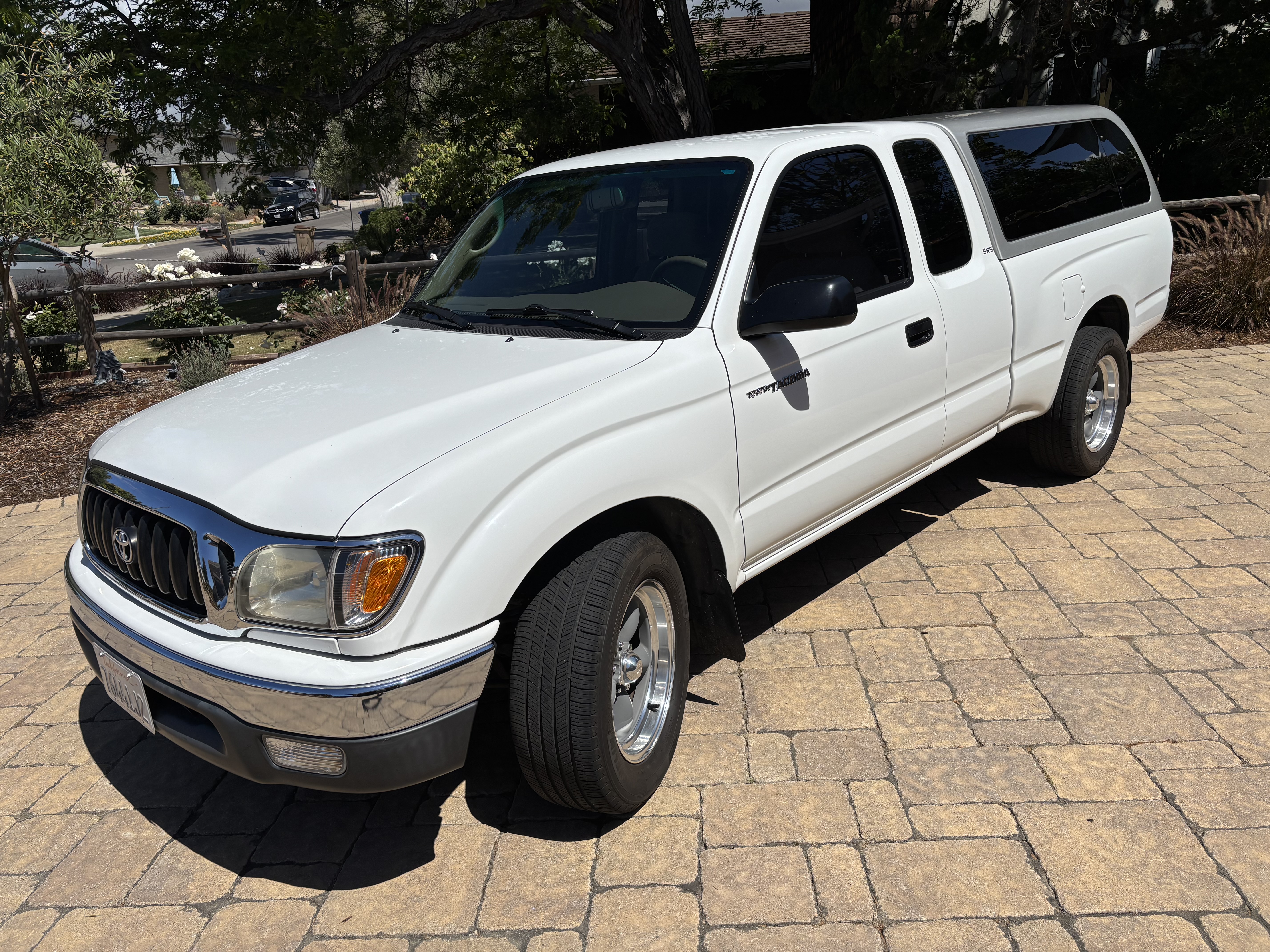Used 2002 Toyota Tacoma 2WD Xtracab image 1