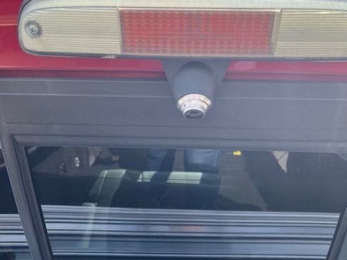 Used 2016 Ford F350 Platinum w/ Platinum Package image 9