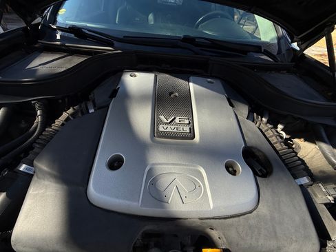 Used 2011 INFINITI G37 x Sedan w/ Premium Pkg image 14