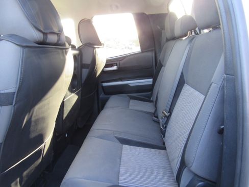 Used 2015 Toyota Tundra SR5 w/ TRD Off Road Package AWD/4WD image 23