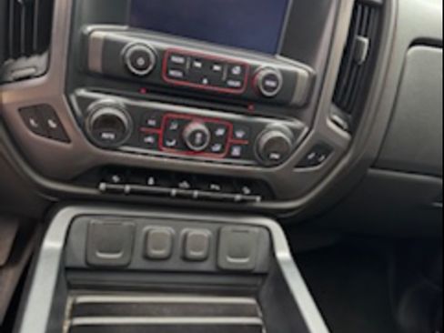 Used 2016 GMC Sierra 2500 SLT w/ All-Terrain HD Package image 5