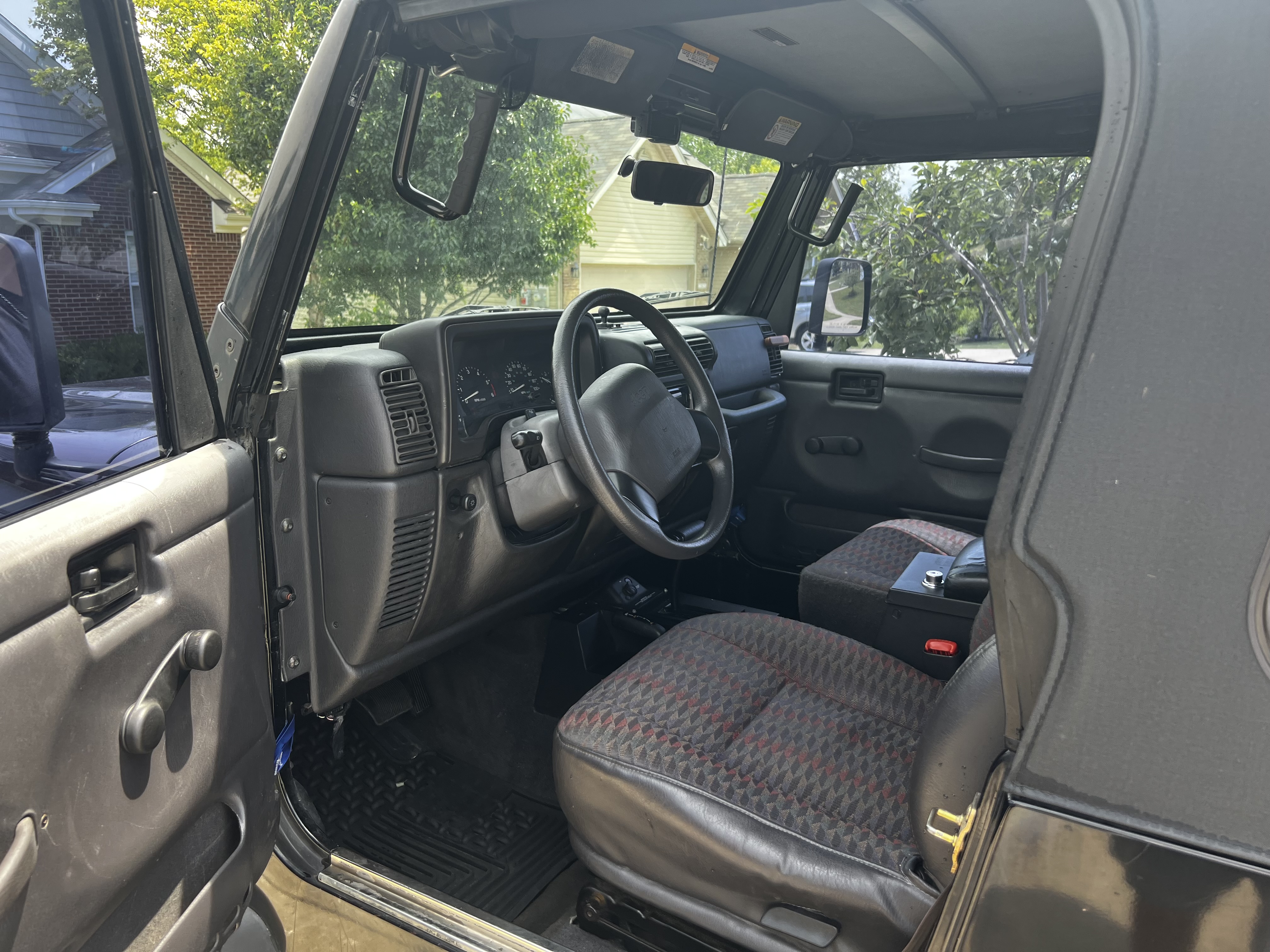 Used 2000 Jeep Wrangler Sport AWD/4WD image 11