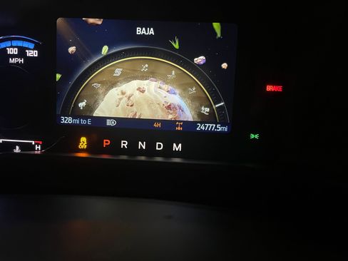 Used 2022 Ford Bronco Wildtrak image 14