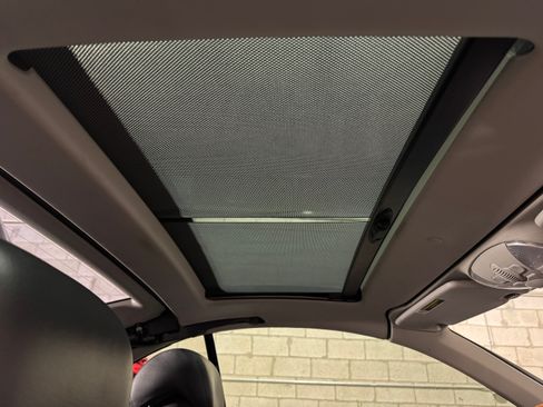 Used 2007 Mercedes-Benz SL 550 image 21