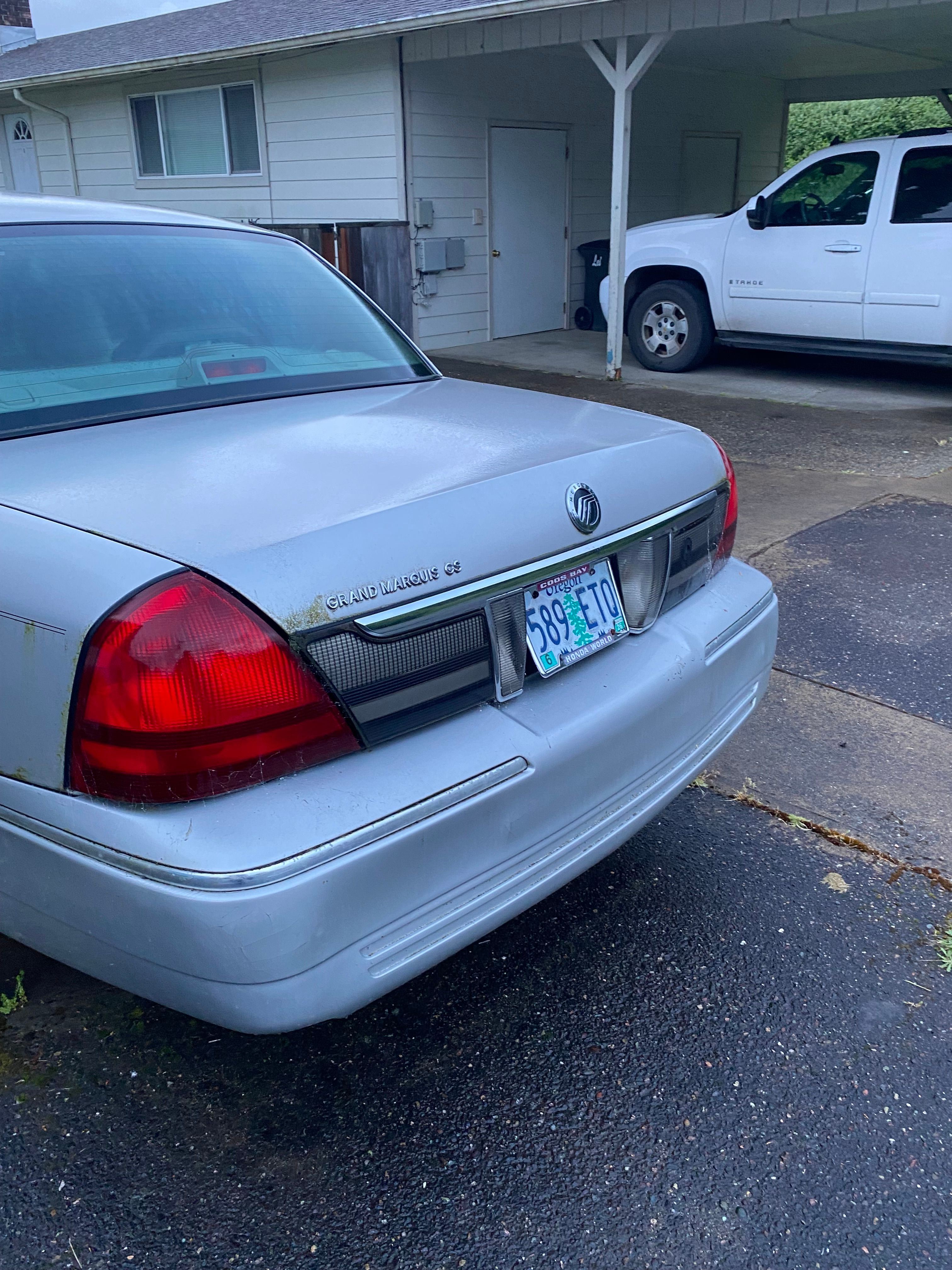 Used 2006 Mercury Grand Marquis GS RWD image 2