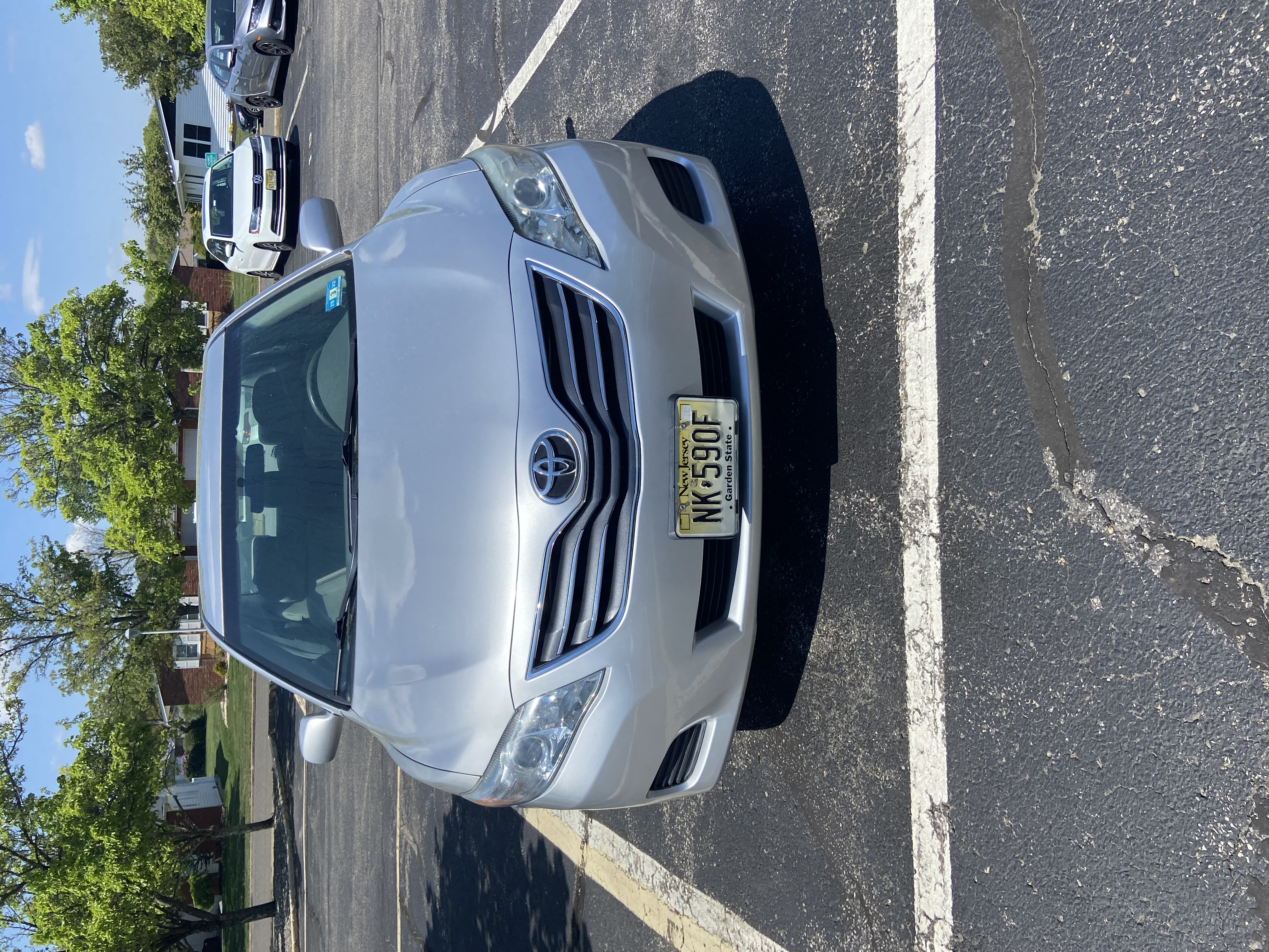Used 2011 Toyota Camry LE w/ LE Extra-Value Pkg FWD image 1