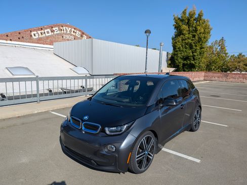 Used 2017 BMW i3 w/ Range Extender image 2