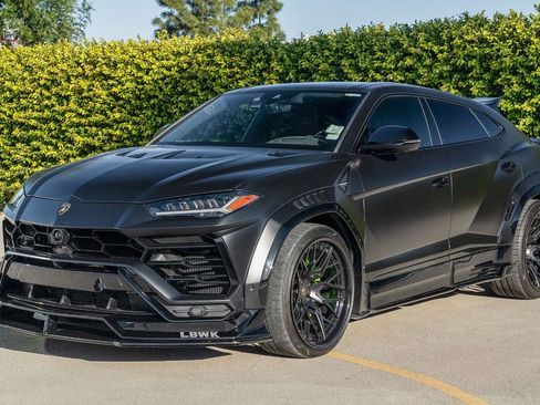 Used 2021 Lamborghini Urus image 5