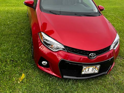 Used 2016 Toyota Corolla LE image 2