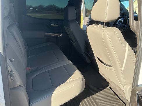 Used 2019 Chevrolet Silverado 1500 LTZ w/ LTZ Premium Package image 17