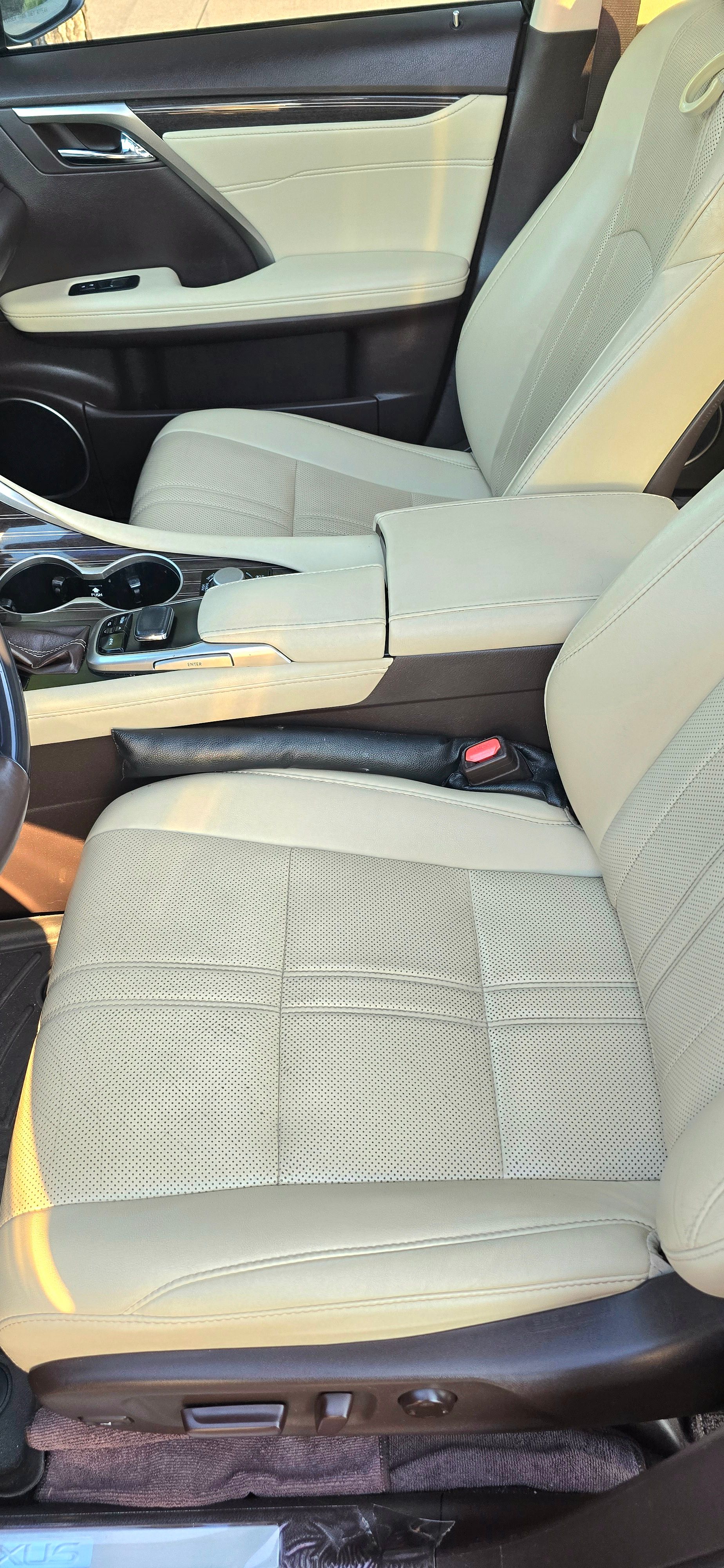 Used 2018 Lexus RX 350 AWD w/ Luxury Package image 17