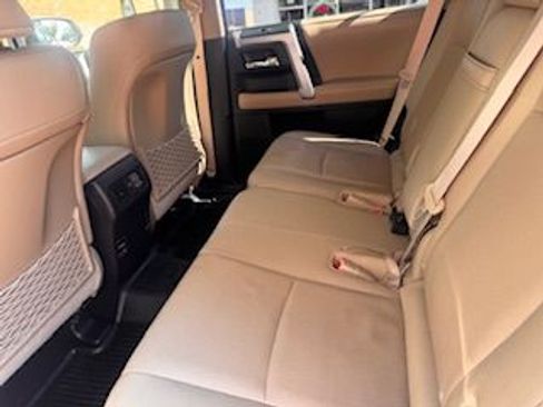 Used 2017 Toyota 4Runner Limited image 5