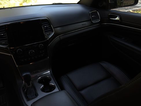 Used 2021 Jeep Grand Cherokee Limited w/ Quick Order Package 28K 80th image 12