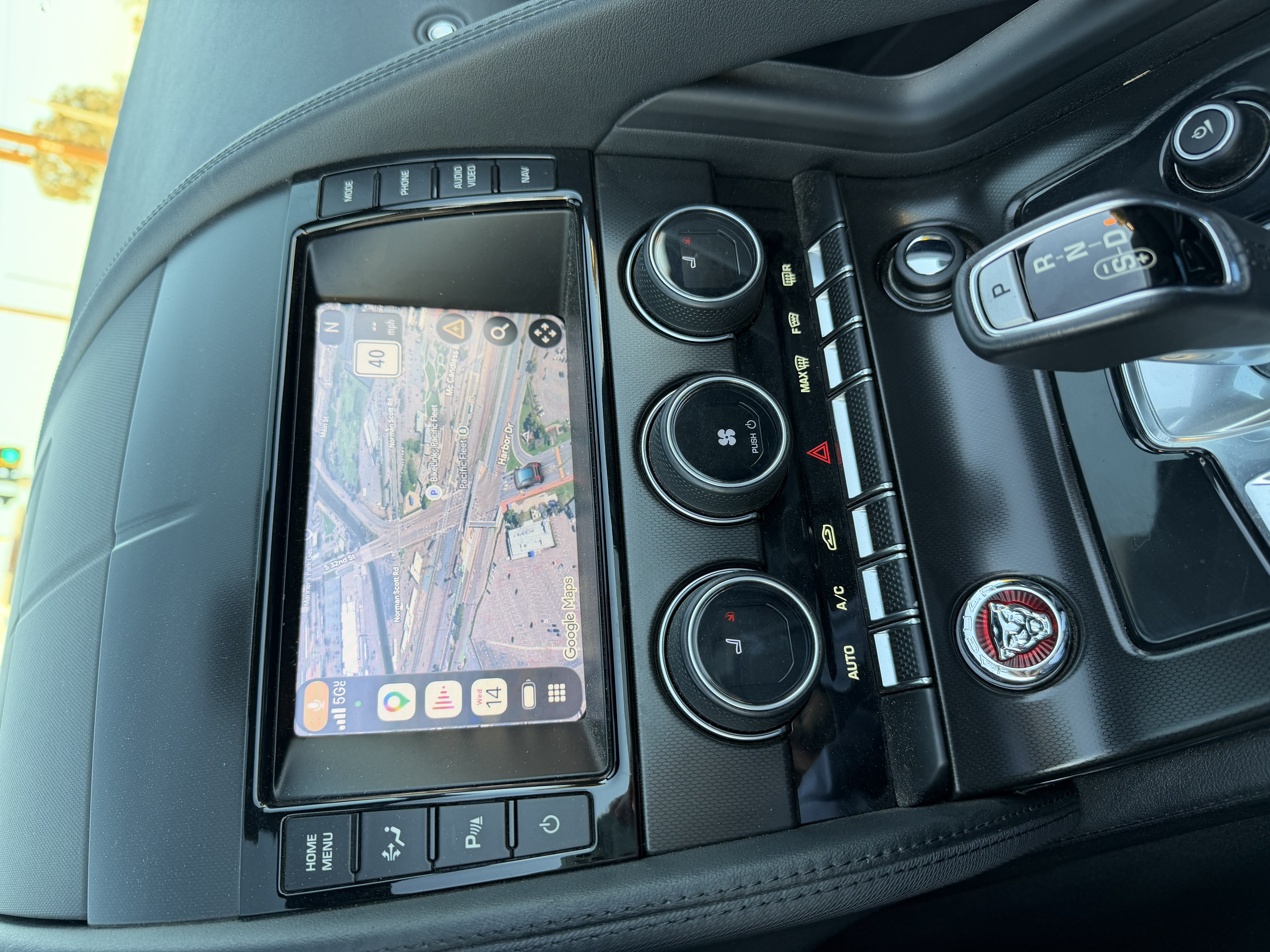 Used 2014 Jaguar F-TYPE S RWD image 16