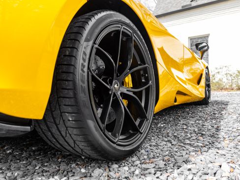 Used 2019 McLaren 720S Performance image 15