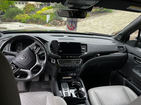 Used 2020 Honda Passport Elite image 9