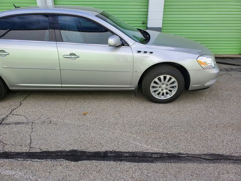 Used 2007 Buick Lucerne CX image 16
