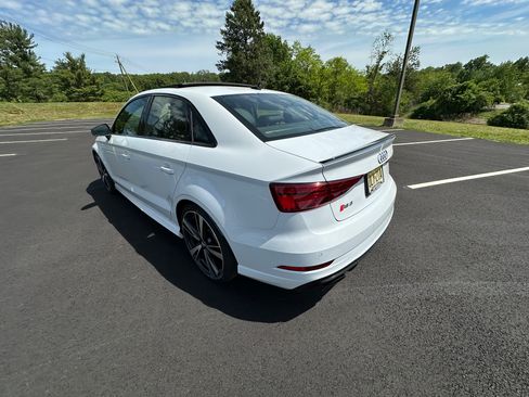 Used 2019 Audi RS 3 AWD/4WD image 9