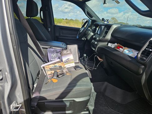 Used 2022 RAM 2500 Tradesman image 9