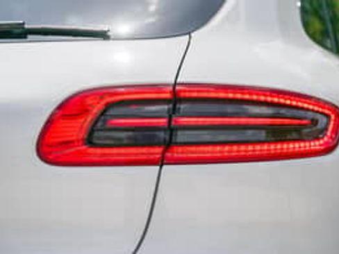 Used 2018 Porsche Macan S AWD/4WD image 20