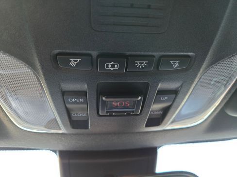 Used 2020 Toyota Corolla SE w/ SE Premium Package image 20