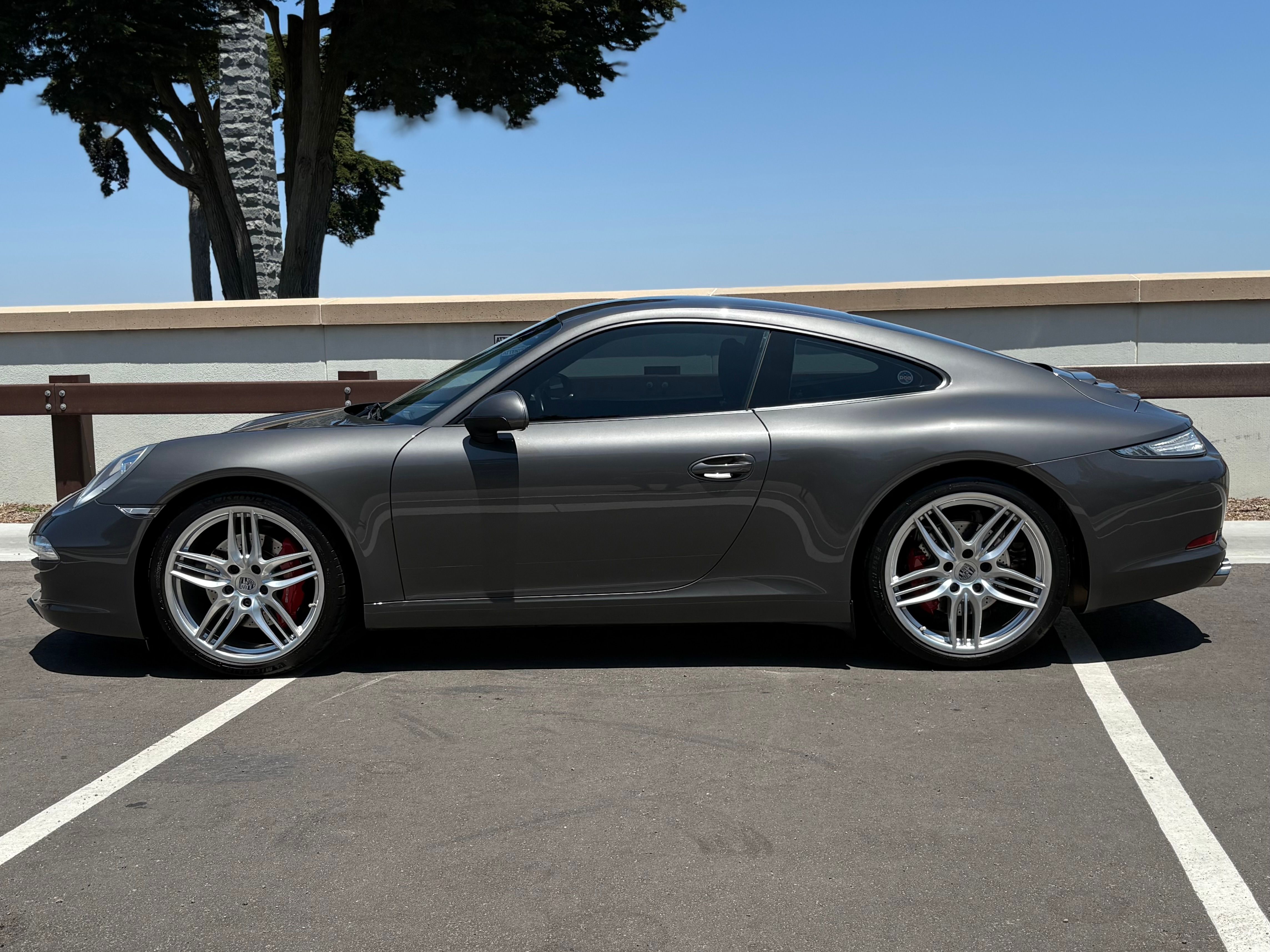 Used 2013 Porsche 911 Carrera S RWD image 2