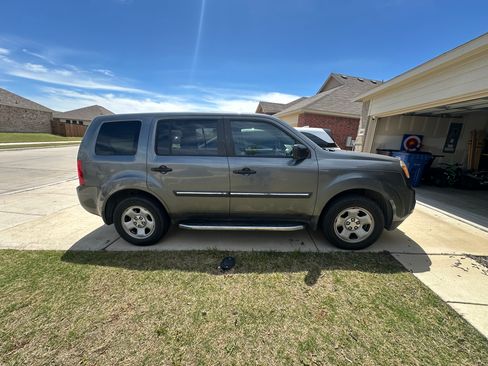 Used 2012 Honda Pilot LX image 4