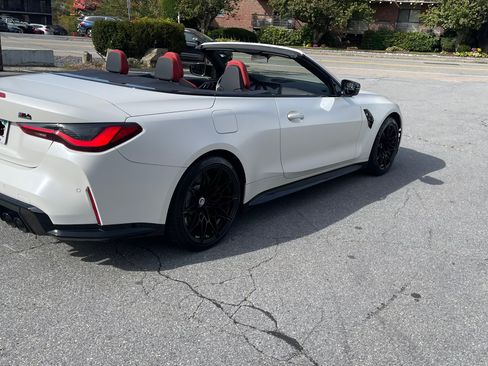 Used 2022 BMW M4 xDrive Competition w/ M Carbon Exterior Package image 30