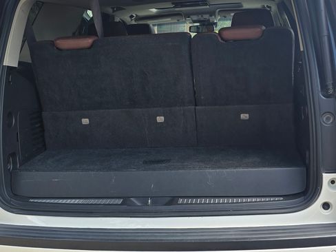 Used 2015 Cadillac Escalade Premium AWD/4WD image 26