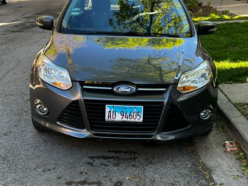 Used 2012 Ford Focus SE FWD image 4