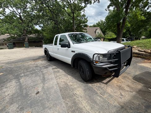 Used 2003 Ford F250 XL RWD image 25