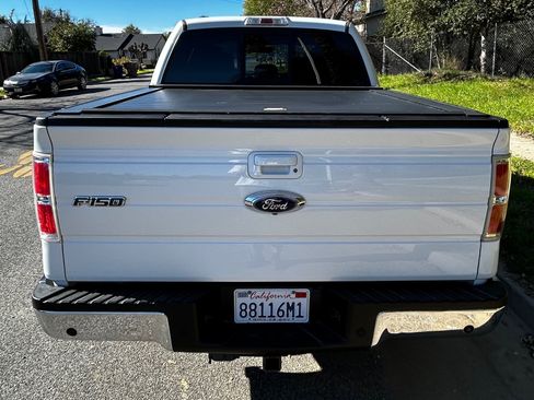 Used 2013 Ford F150 Lariat w/ Luxury Equipment Group image 5