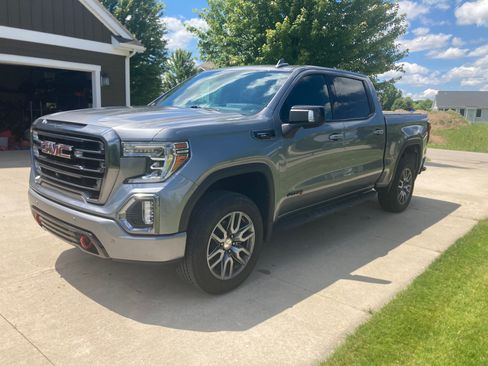 Used 2021 GMC Sierra 1500 AT4 w/ AT4 Premium Package AWD/4WD image 10