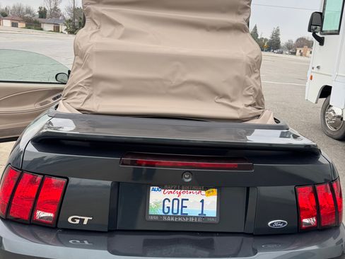 Used 1999 Ford Mustang GT image 2