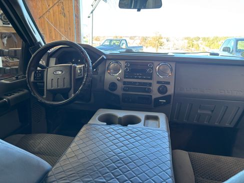 Used 2014 Ford F250 XLT image 15