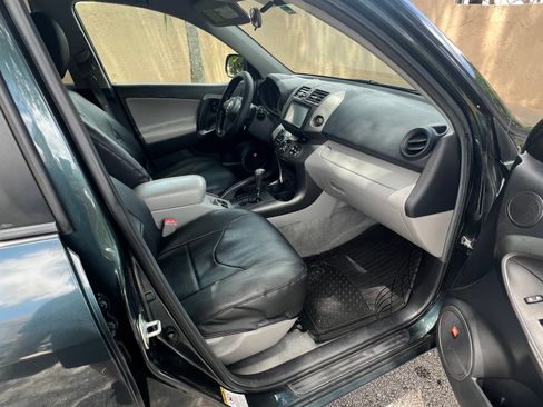 Used 2010 Toyota RAV4 Limited image 22