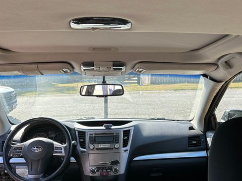 Used 2012 Subaru Legacy 3.6R Premium image 4