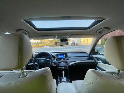 Used 2013 Honda Crosstour EX-L image 10