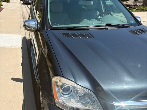 Used 2010 Mercedes-Benz GL 450 4MATIC image 11