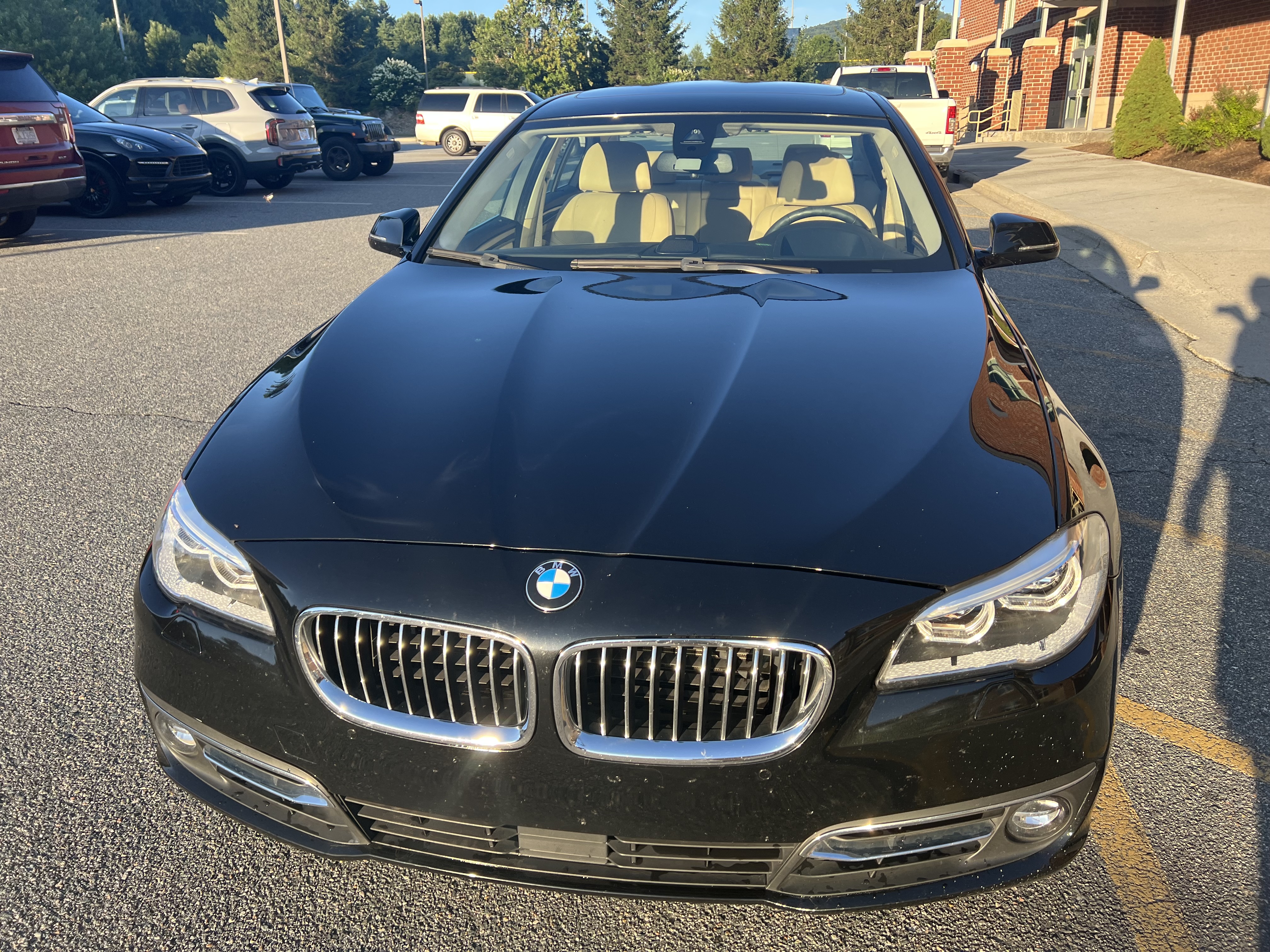 Used 2015 BMW 550i xDrive Sedan AWD/4WD image 2