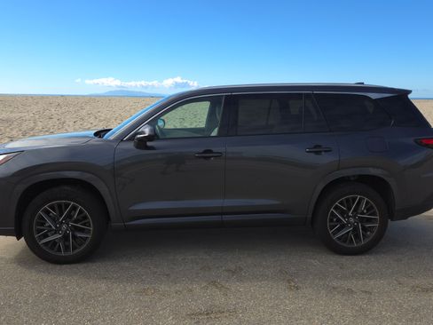 Used 2024 Lexus TX 350 AWD image 6