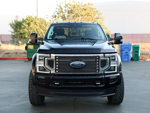 Used 2021 Ford F450 Limited w/ FX4 Off-Road Package AWD/4WD image 5