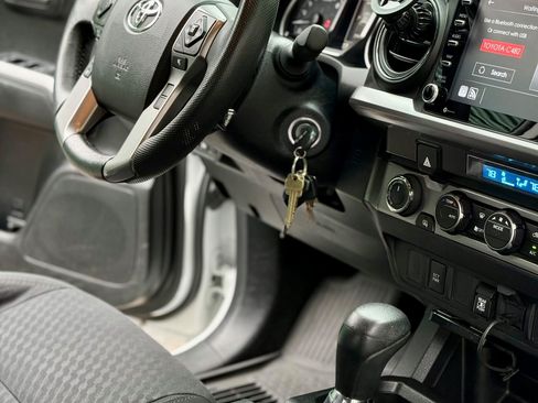 Used 2021 Toyota Tacoma SR5 image 11