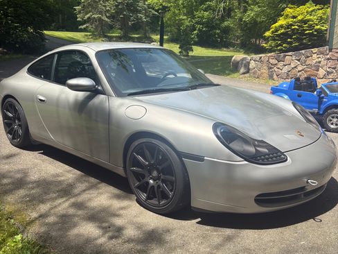 Used 1999 Porsche 911 Carrera RWD image 5