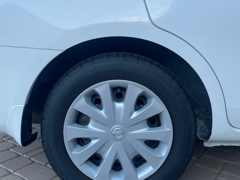 Used 2019 Nissan Versa S image 14