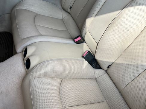 Used 2009 Mercedes-Benz CLK 550 Cabriolet image 8
