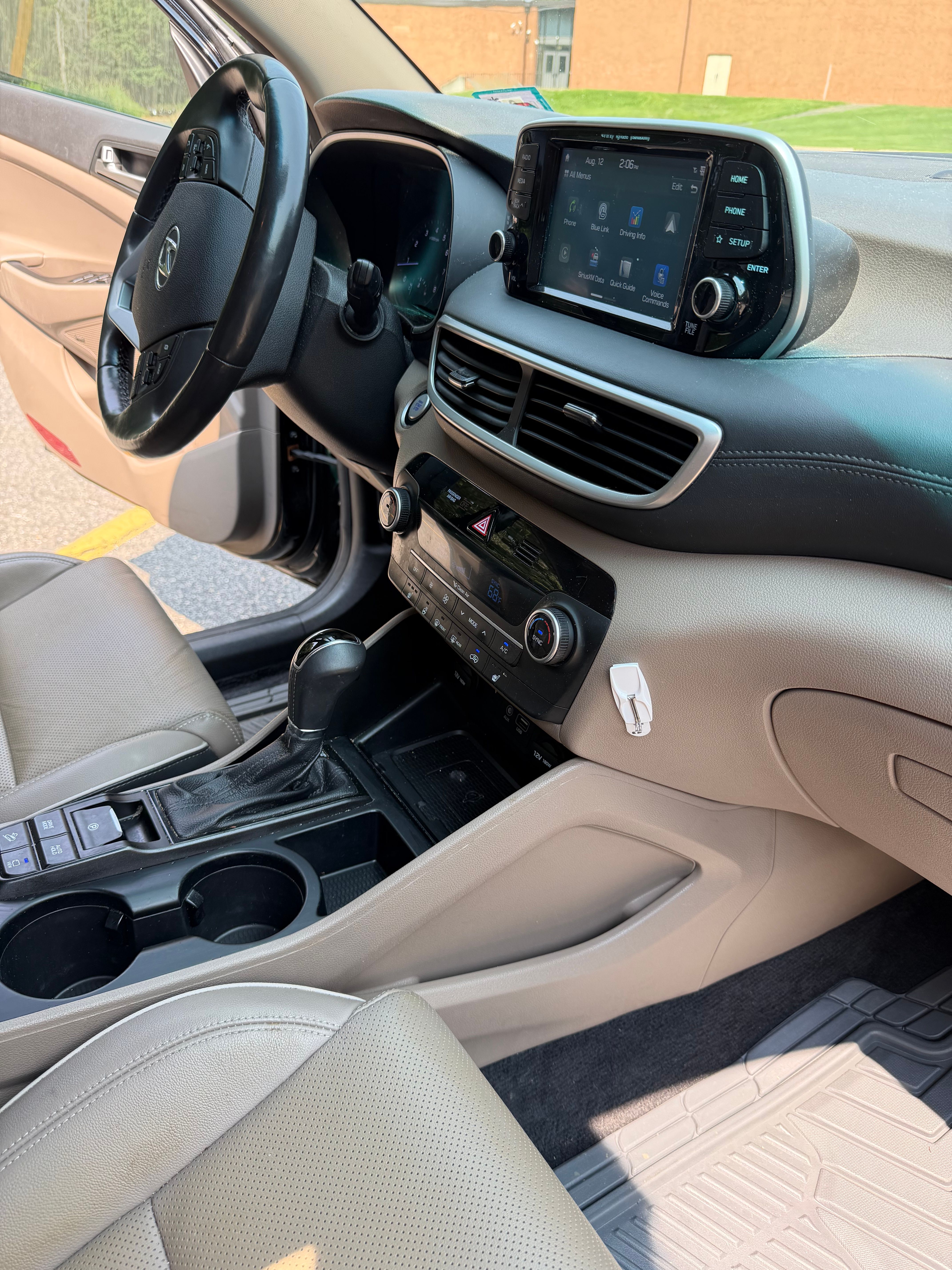 Used 2019 Hyundai Tucson Limited AWD/4WD image 32