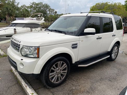 Used 2010 Land Rover LR4 HSE LUX image 2