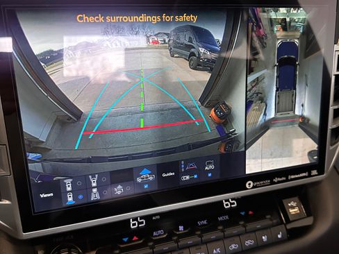 Used 2023 Toyota Tundra Platinum image 24